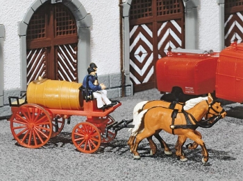 Sapeurs avec citerne &amp;amp;amp;amp;amp;amp;amp;agrave; eau - 154025