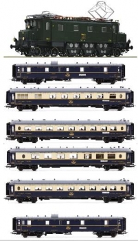 Ae 3/6 I 10664 + voitures Pullmann eclairees, toute nouvelle construction - Pull_1