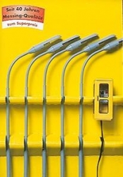 Set de lampadaires + cabine téléphonique