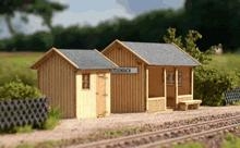 Halte avec cabanon de service 
