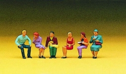 Personnages assis