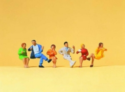 Personnages assis