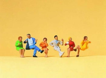 Personnages assis - 14103