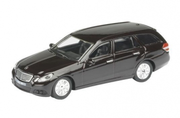 Classe E  - 452571400