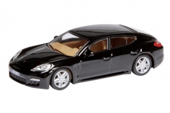 Panamera - 452584200