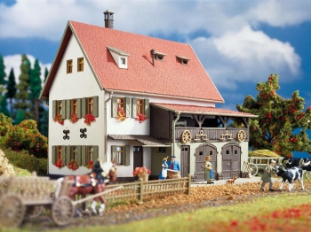Ferme avec grange - 3721